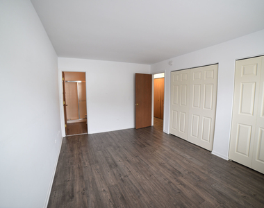 437 N Cambridge Drive - Photo Thumbnail 12