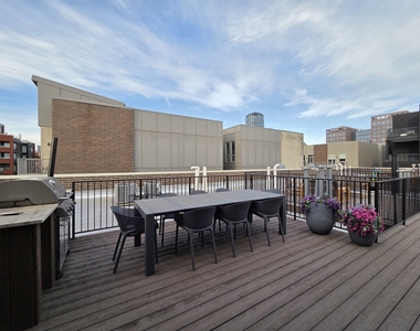 20 N Aberdeen Street - Photo Thumbnail 13