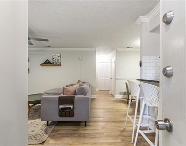 6800 Glenridge Drive - Photo Thumbnail 1
