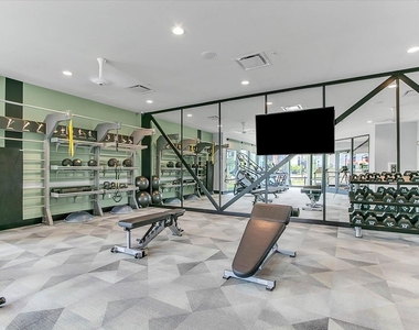 29w710 Cambridge Court - Photo Thumbnail 36