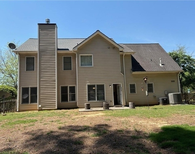 3409 White Sands Way - Photo Thumbnail 7