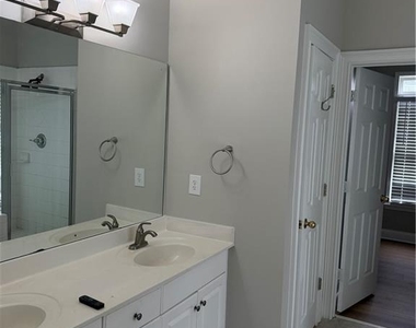2320 Kennesaw Oaks Trail Nw - Photo Thumbnail 12