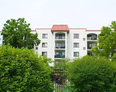 475 Plum Creek Drive - Photo Thumbnail 1