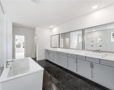 7370 Cornflower Court - Photo Thumbnail 51