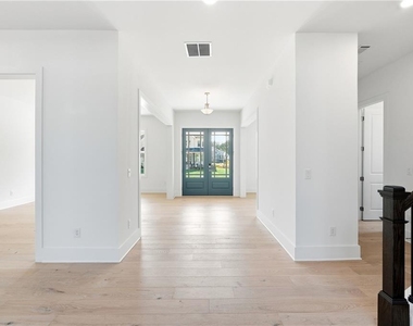 7370 Cornflower Court - Photo Thumbnail 9