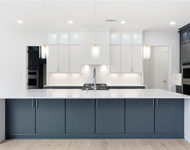 7370 Cornflower Court - Photo Thumbnail 27