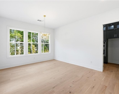 7370 Cornflower Court - Photo Thumbnail 21