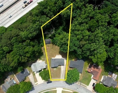 2119 Sw Briar Glen Lane Sw - Photo Thumbnail 33