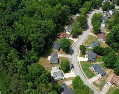 2119 Sw Briar Glen Lane Sw - Photo Thumbnail 34