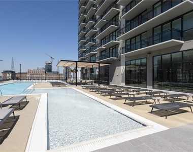 811 Peachtree Street Ne - Photo Thumbnail 32