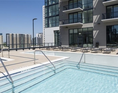 811 Peachtree Street Ne - Photo Thumbnail 34
