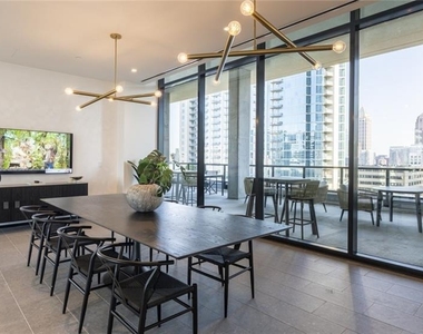 811 Peachtree Street Ne - Photo Thumbnail 25