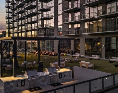 811 Peachtree Street Ne - Photo Thumbnail 47