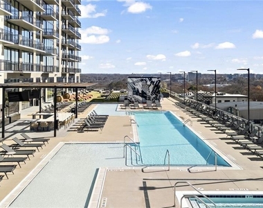 811 Peachtree Street Ne - Photo Thumbnail 15