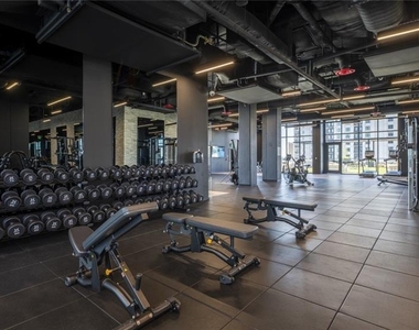 811 Peachtree Street Ne - Photo Thumbnail 41
