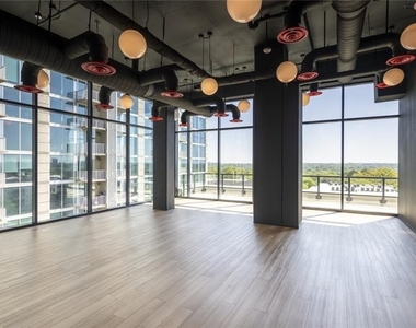 811 Peachtree Street Ne - Photo Thumbnail 43