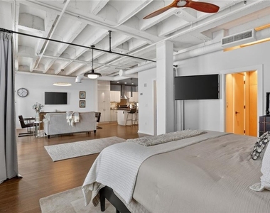 805 Peachtree Street Ne - Photo Thumbnail 11