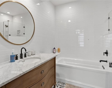805 Peachtree Street Ne - Photo Thumbnail 12