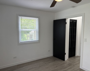 8365 W Lincoln Highway - Photo Thumbnail 11