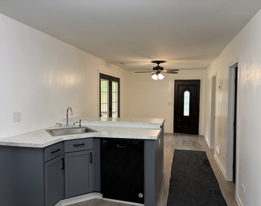 8365 W Lincoln Highway - Photo Thumbnail 6