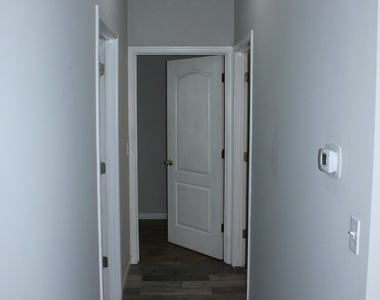 3103 Falling Waters Lane - Photo Thumbnail 12