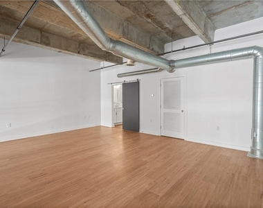 230 18th Street - Photo Thumbnail 11