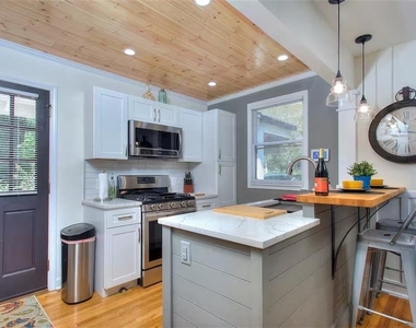 3301 Old Jonesboro Road - Photo Thumbnail 7