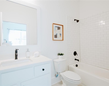123 Mayson Avenue Ne - Photo Thumbnail 11