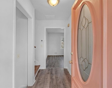 2080 Bluffton Way - Photo Thumbnail 17