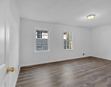 2080 Bluffton Way - Photo Thumbnail 43