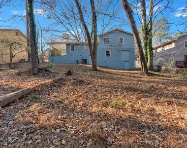 2080 Bluffton Way - Photo Thumbnail 4