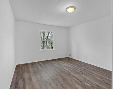 2080 Bluffton Way - Photo Thumbnail 41