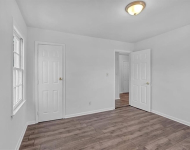2080 Bluffton Way - Photo Thumbnail 32
