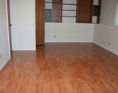 410 Ashwood Court - Photo Thumbnail 19