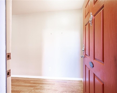 1468 Briarwood Road Ne - Photo Thumbnail 4