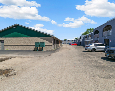 1231 N Galena Avenue - Photo Thumbnail 18