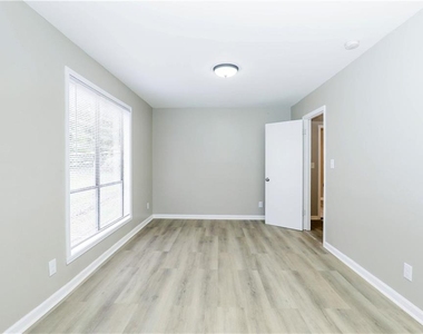 779 Edenton Court - Photo Thumbnail 1