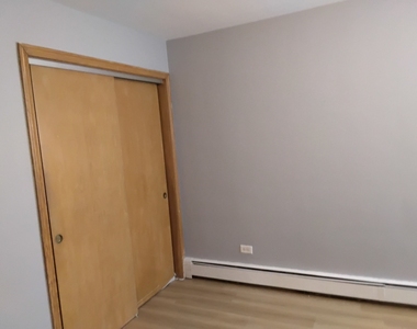 5452 N Central Avenue - Photo Thumbnail 10