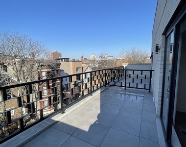 719 N Elizabeth Street - Photo Thumbnail 22