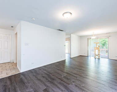 2722 Larkspur Lane - Photo Thumbnail 2