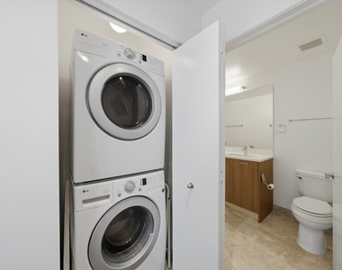 1629 S Prairie Avenue - Photo Thumbnail 12