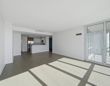 1629 S Prairie Avenue - Photo Thumbnail 7