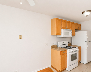 707 Sunfish Point - Photo Thumbnail 12