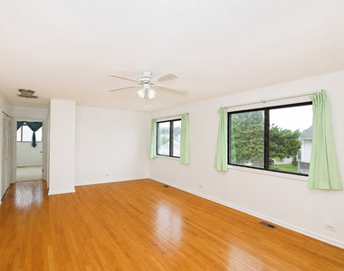 707 Sunfish Point - Photo Thumbnail 7