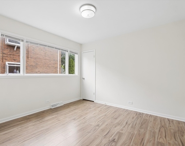 801 Barnsdale Road - Photo Thumbnail 12