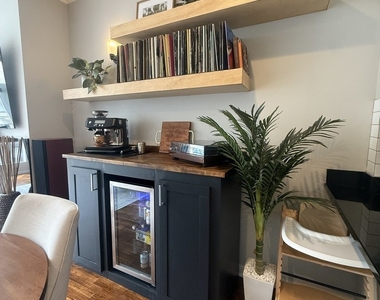 2302 W North Avenue - Photo Thumbnail 6