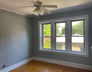 723 Dobson Street - Photo Thumbnail 6
