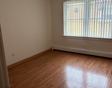 10739 S Pulaski Road - Photo Thumbnail 3