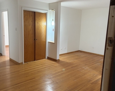 10739 S Pulaski Road - Photo Thumbnail 1