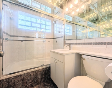 5355 N Central Avenue - Photo Thumbnail 12
